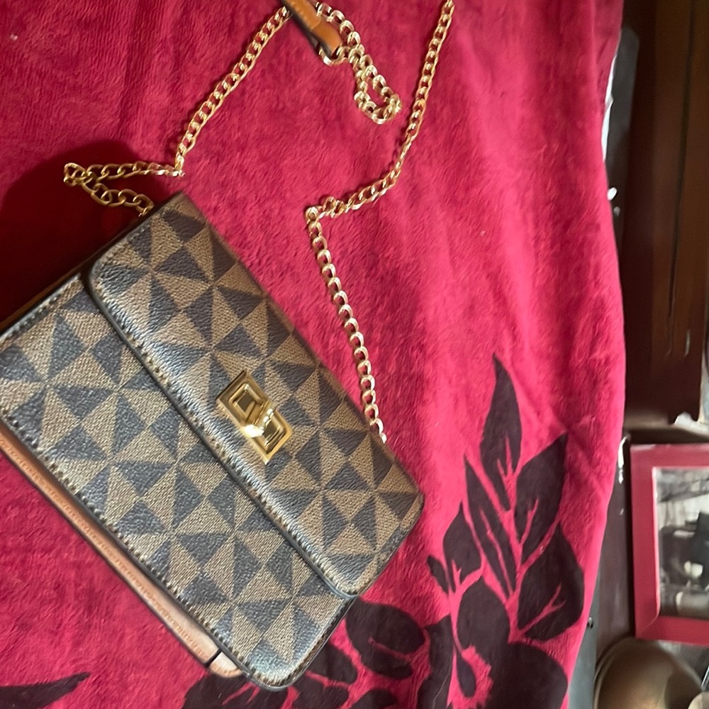 Cute as Ever Little Purse